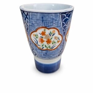 Blue and White Floral Porcelain Tumbler